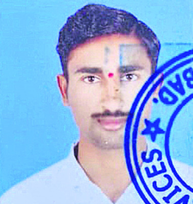 మద్యం మత్తులో ఆత్మహత్య1