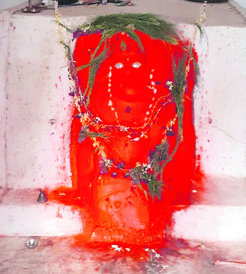 భుజిరంపేటలో రాతి గణపతి 1