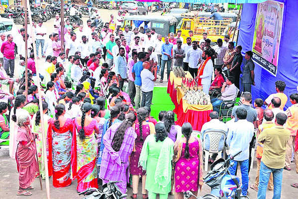 అర్హులందరికీ ఇందిరమ్మ ఇళ్లు2
