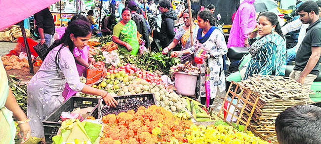 మార్కెట్కు చవితి శోభ1