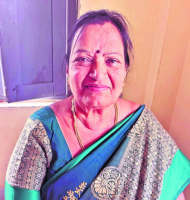 వెలుగులో చీకటి కోణం1