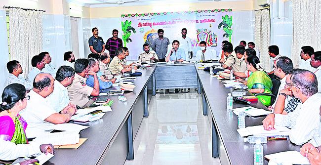 ● నేటి నుంచి కాణిపాక వార్షిక బ్రహ్మోత్సవాలు ● శోభాయమానం1