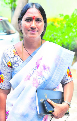 పల్లెల్లో స్థానిక జోరు1