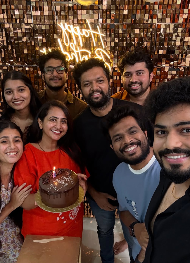 Anchor lasya birthday celebrations6