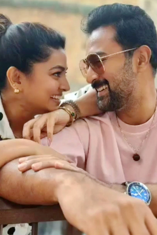 Actress Sneha with Her husband prasanna Beautiful Photos9
