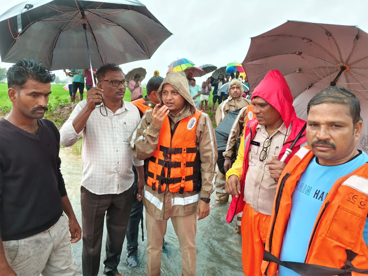 Breaking News : Kamareddy District in Telangan Floods HD Photos19