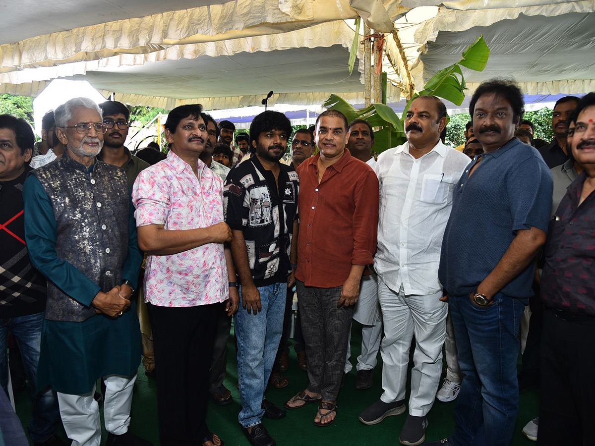 SV Krishna Reddy Vedavyas Movie Opening Photos14
