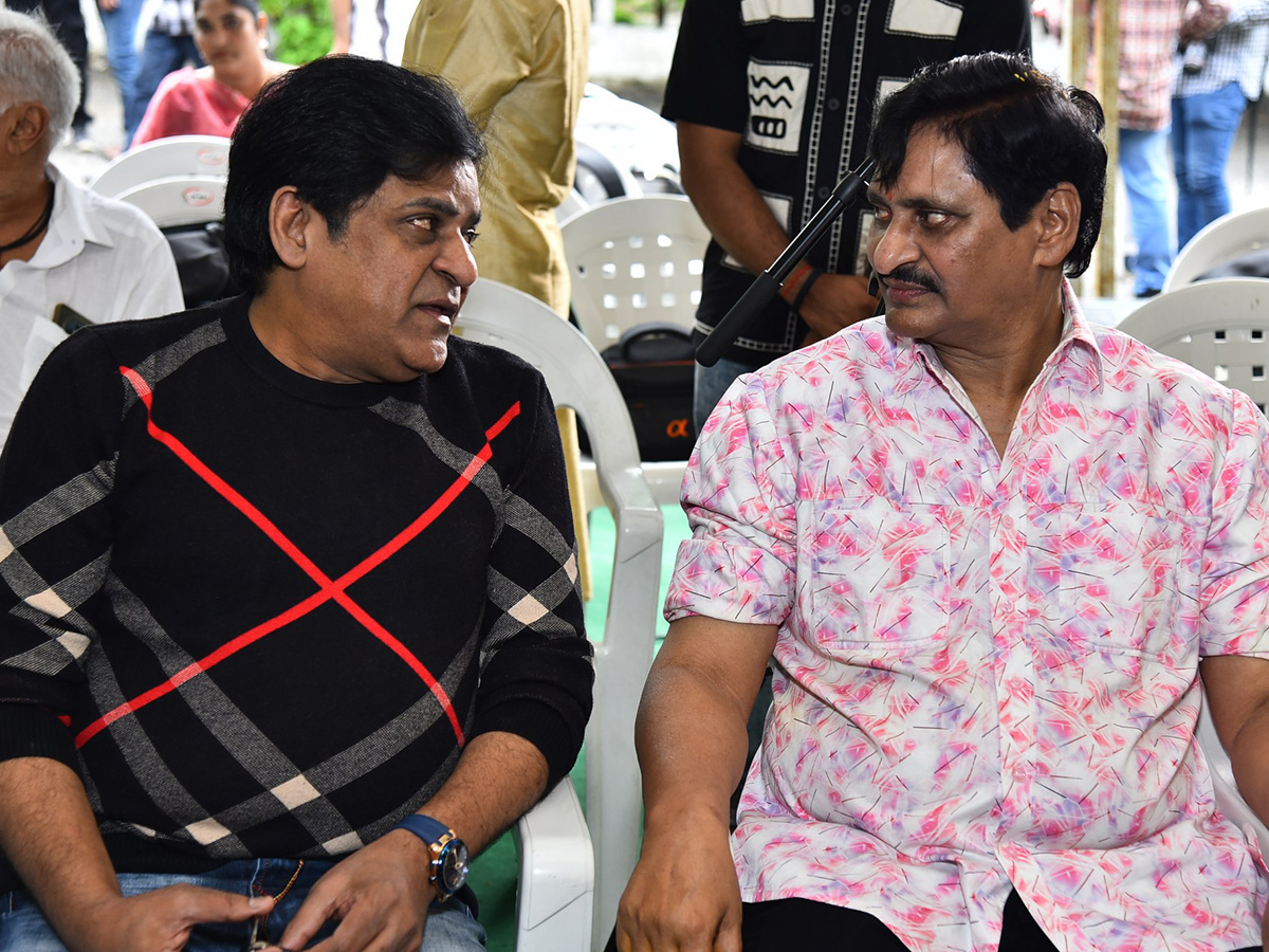 SV Krishna Reddy Vedavyas Movie Opening Photos16