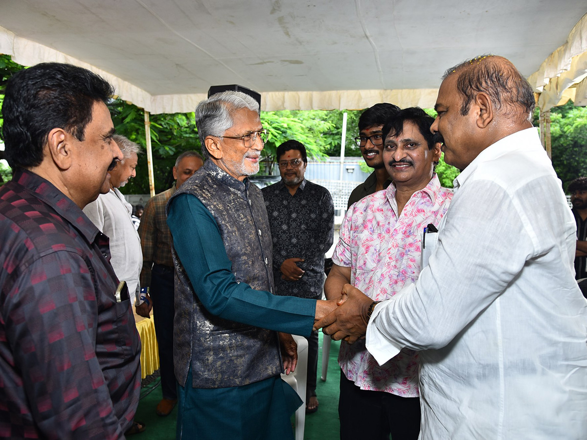 SV Krishna Reddy Vedavyas Movie Opening Photos19