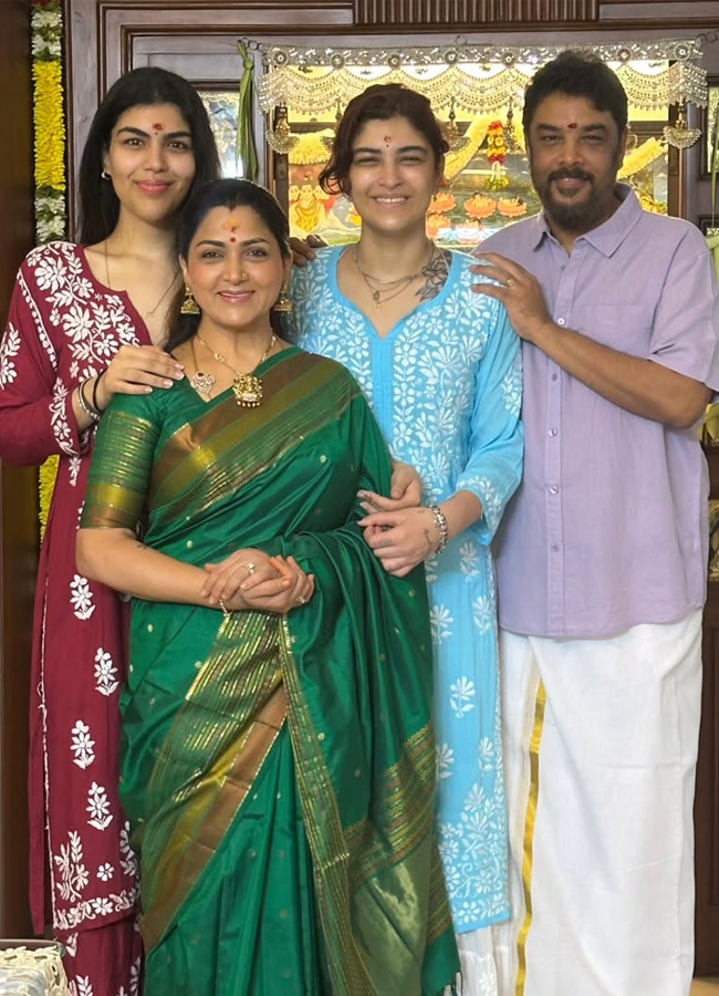 Ganapathi celebrations in the homes of celebrities3