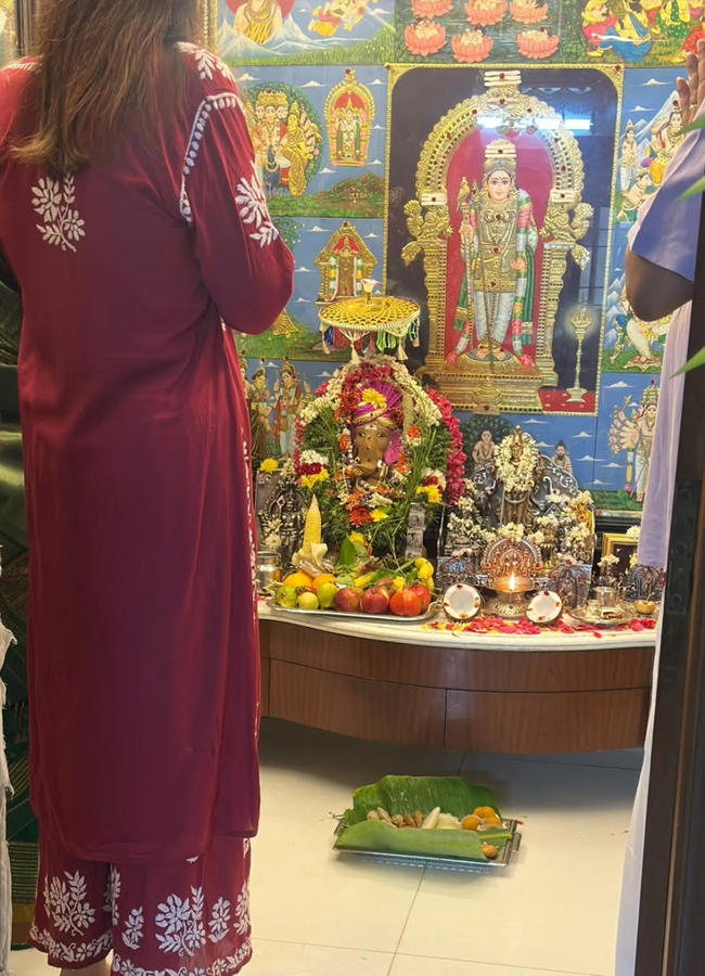 Ganapathi celebrations in the homes of celebrities4