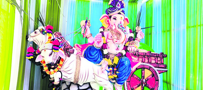 ●బహురూపాయ.. గణేశాయ 1