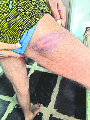 సెంటు స్థలం కోసం ఇంత అరాచకమా స్వామీ? 1