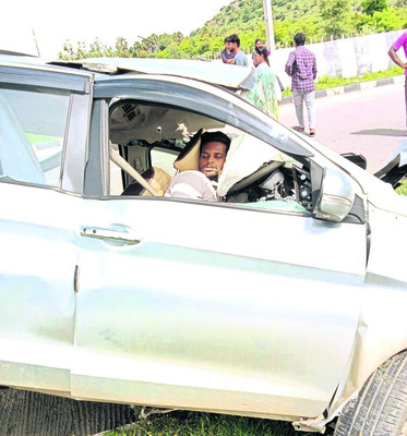 స్వస్థలానికి వస్తుండగా..1