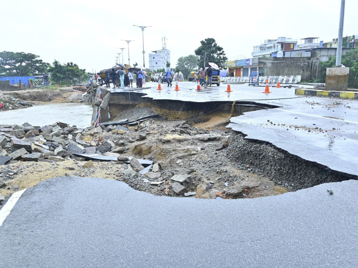 Heavy Rain 2025 in Kamareddy Photos16