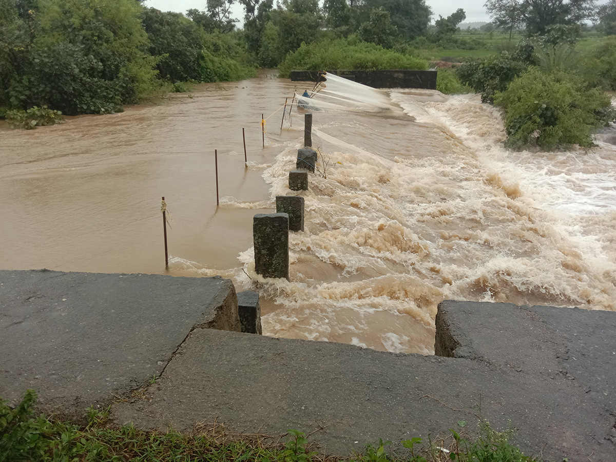 Heavy Rain 2025 in Kamareddy Photos22