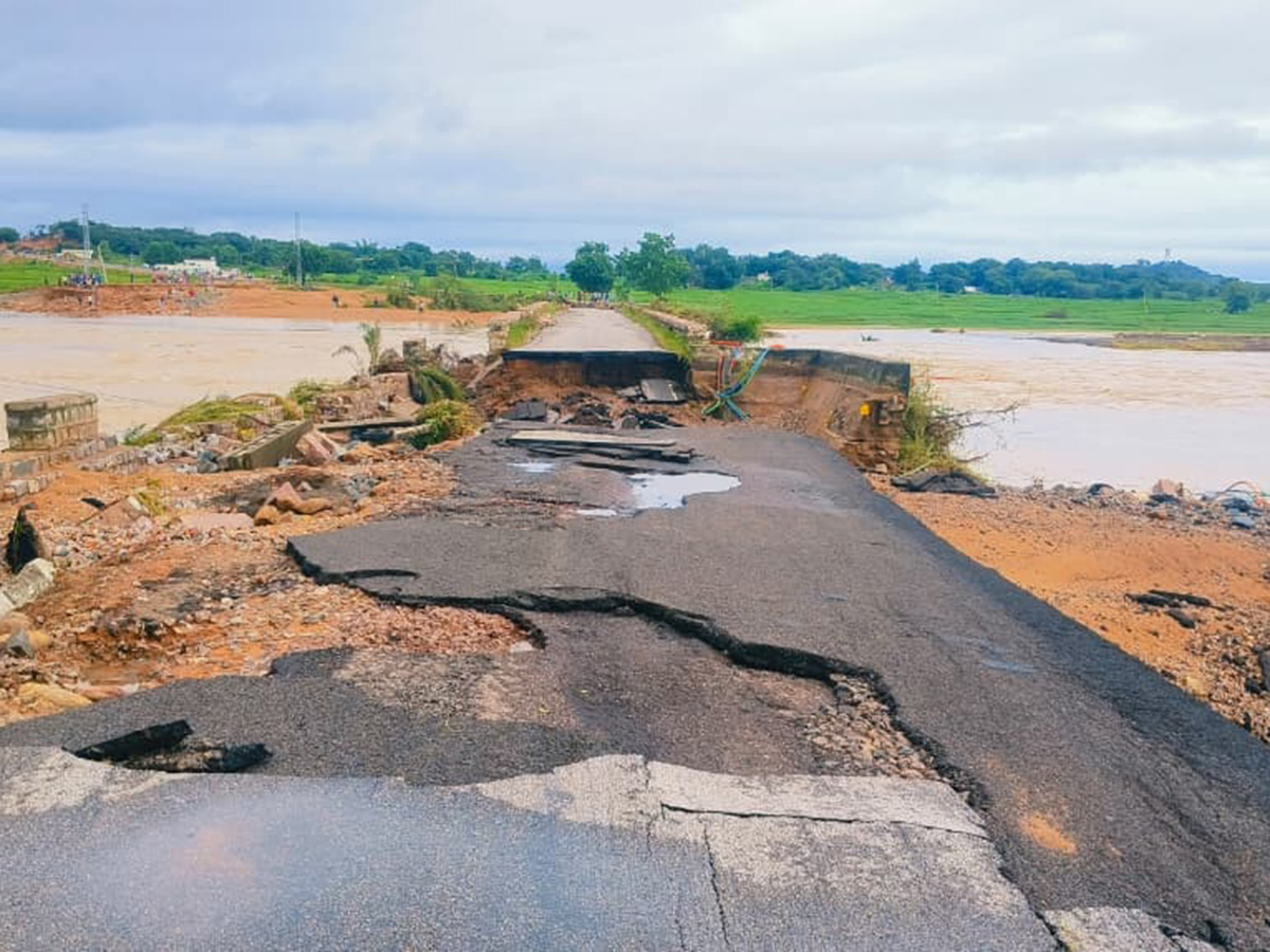 Heavy Rain 2025 in Kamareddy Photos23