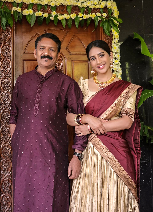 Tollywood Actress Nabha Natesh Family Photos HD5