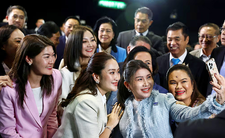 Who is Paetongtarn Shinawatra? Why She lost Thai PM Post? Photos9