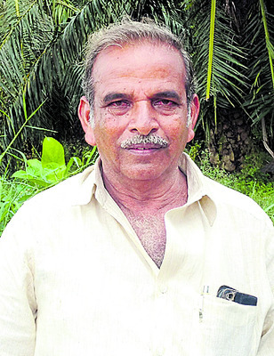 నీరు లేక నెర్రెలు..4
