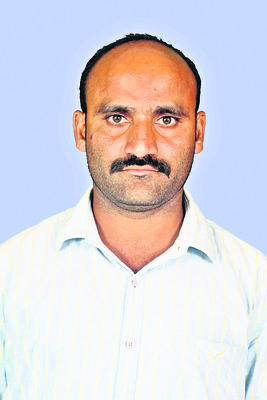 ●ఒకరికొకరుగా పూర్వవిద్యార్థులు
1