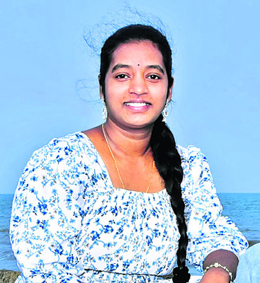 కానిస్టేబుళ్లుగా కాబోయే భార్యాభర్తలు 1
