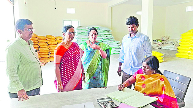 అదనపు కలెక్టర్గా చంద్రారెడ్డి
1