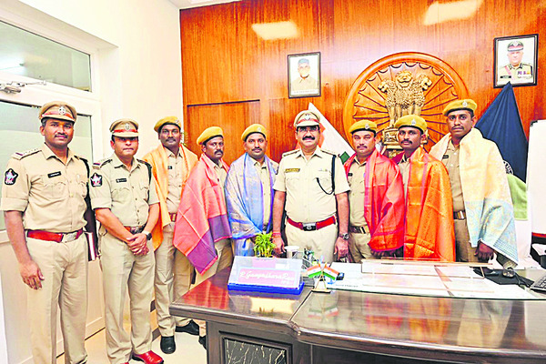 విజయవాడ సిటీ8