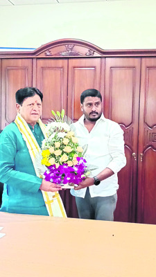 ఘనంగా ఎమ్మెల్యే సుదర్శన్రెడ్డి జన్మదిన వేడుకలు 3