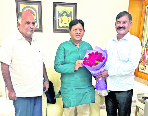 ఘనంగా ఎమ్మెల్యే సుదర్శన్రెడ్డి జన్మదిన వేడుకలు 2