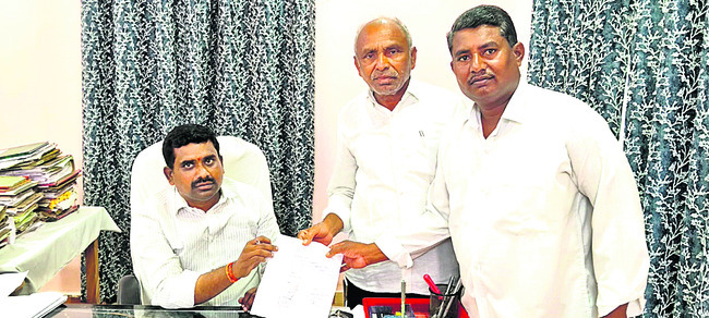 చట్టాల గురించి తెలుసుకోవాలి● సీనియర్‌ సివిల్‌ జడ్జి రాధ1