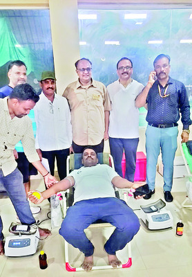 ‘రక్తదానం చేసేందుకు ముందుకు రండి’ 2
