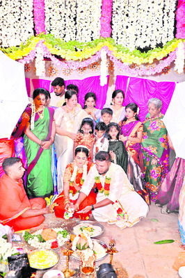 తిరుత్తణిలో పెళ్లిళ్ల సందడి1