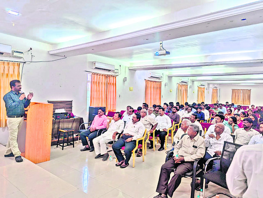 కూలిన మట్టి మిద్దె 1