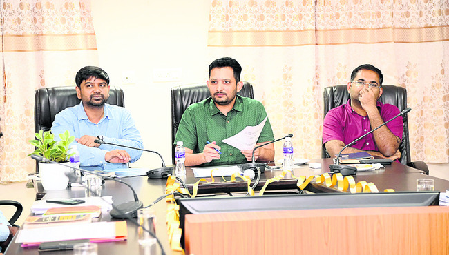 నిబంధనల ప్రకారం భూసేకరణ చేపట్టాలి1