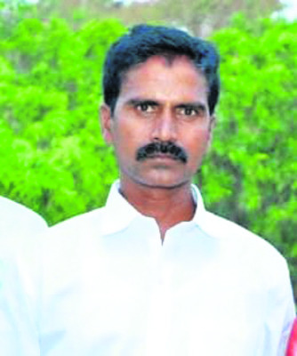 గుండెపోటుతో ట్రాక్టర్ డ్రైవర్ మృతి
1