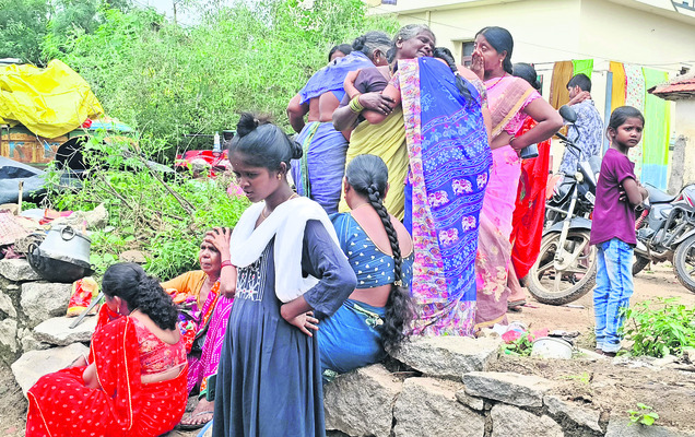 పంటలను ముంచిన గోదావరి!3