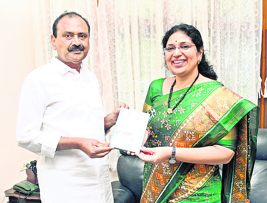 వంచనతోనే కూటమికి అధికారం2