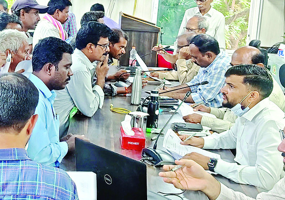 నేడు కలెక్టరేట్లో ‘పరిష్కార వేదిక’ 1