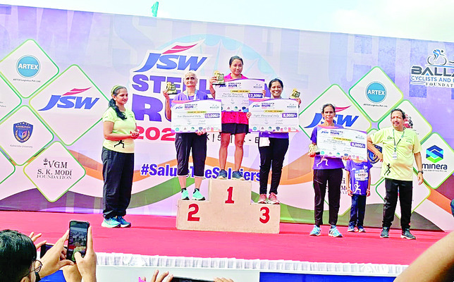 అభివృద్ధి పనులకు భూమిపూజ2