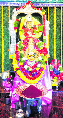 సుబ్బారాయుడిని దర్శించుకున్న భక్తులు 
1