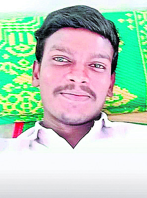 ఒంటరి ఏనుగు సంచారం 1