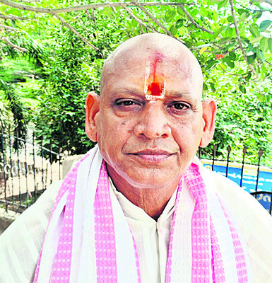 చుక్కలు చూపిస్తున్న సింహగిరి నక్షత్ర వనం6