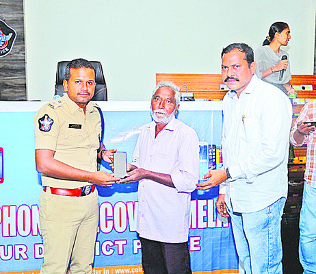పశ్చిమ డెల్టాకు 7,508 క్యూసెక్కులు విడుదల
2