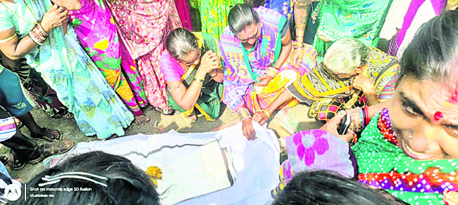 ఘోర రోడ్డు ప్రమాదం3