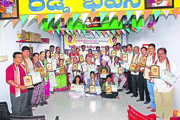 నిర్బంధ1