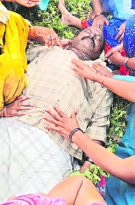 పోలీసుల అదుపులో బంగారం దొంగలు 1