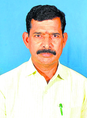 సొంతూరిపై మమకారంతో..2