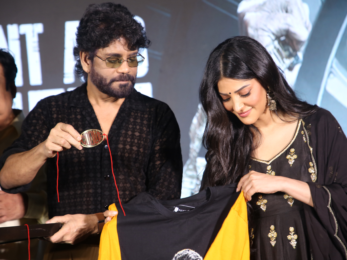 'Coolie' movie pre-release event in Hyderabad (Photos)11
