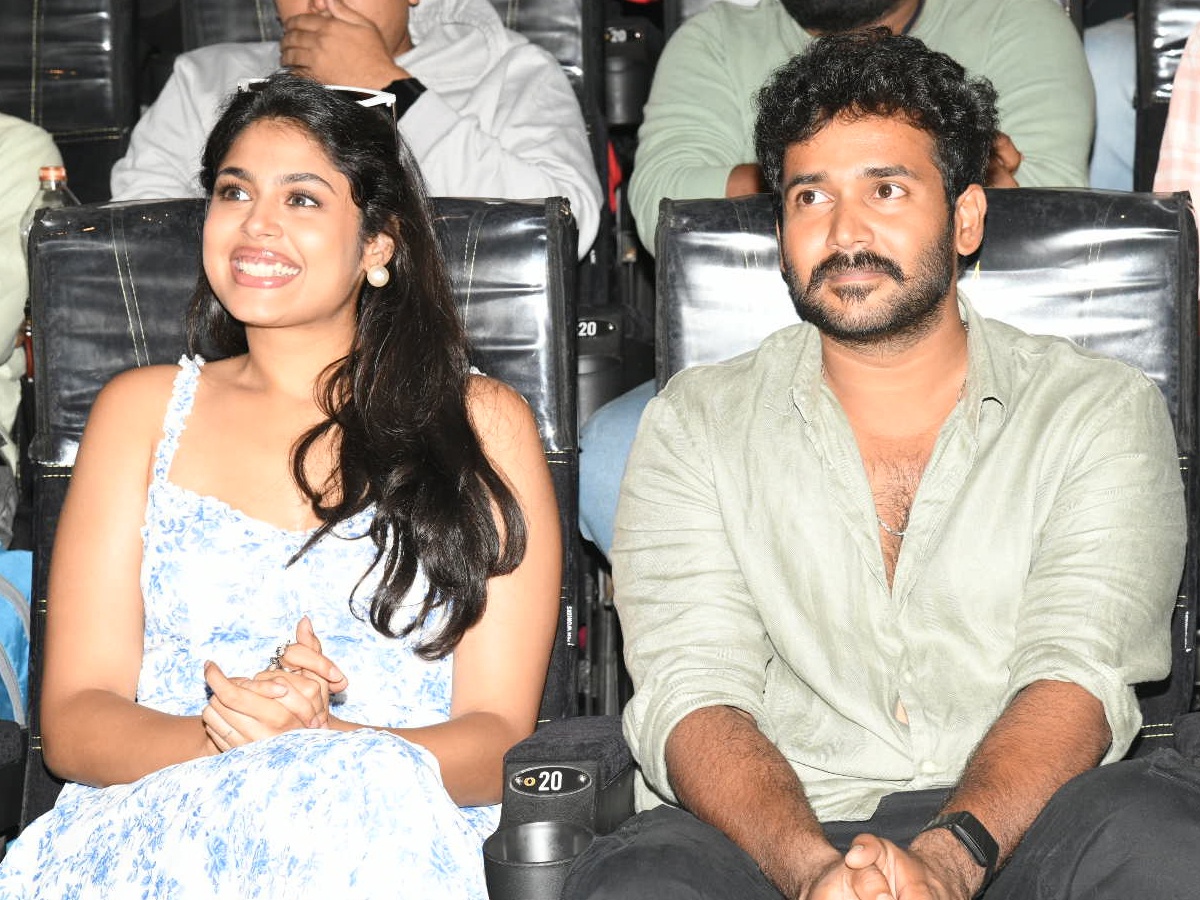 Faria Abdullah at the 'Gurram Papireddy' movie teaser launch (Photos)15